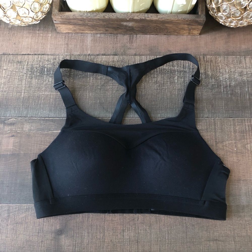 Incredible By Victoria’s Secret Sports Bra 32B